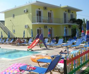 Amadeus Hawaii Studios Apts Sidari Greece