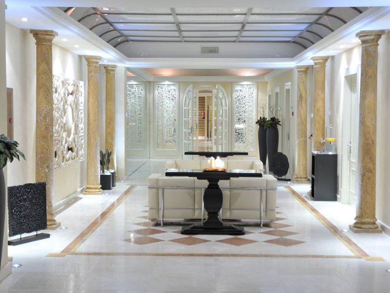 Hotel Photo 12