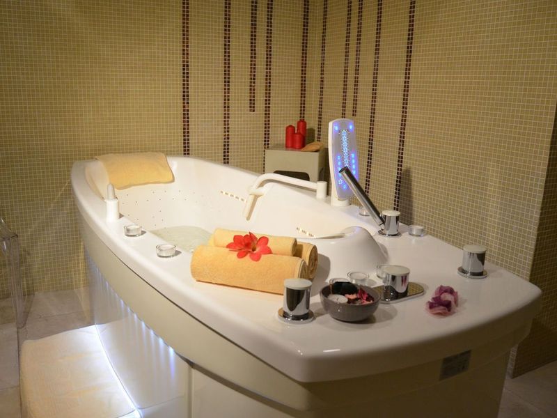 Hotel Photo 9