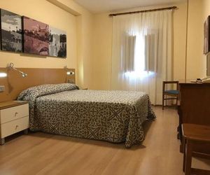 Hostal Santo Tomé Toledo Spain