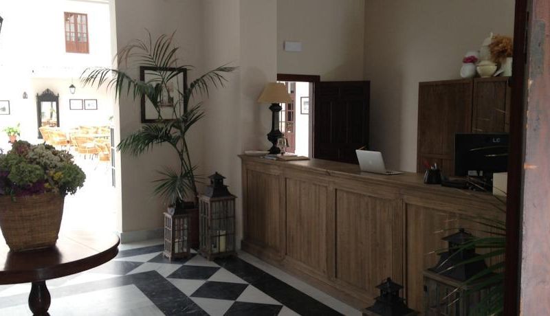 Hotel Photo 12