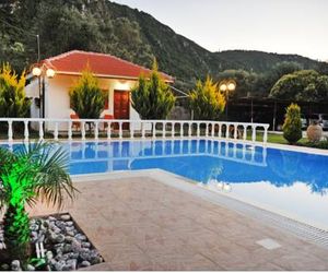 Villa Dimitris Apartments & Bungalows Lefkada Town Greece