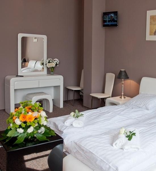 Hotel Photo 5