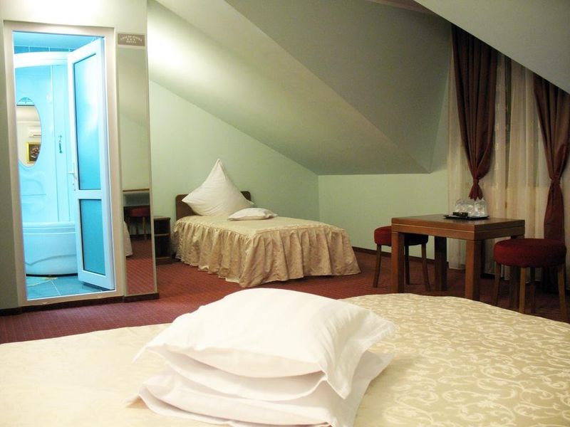 Hotel Photo 1