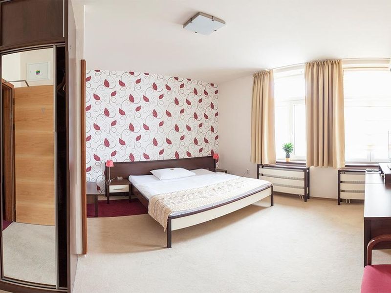 Hotel Photo 5