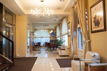 Hotel Photo 10