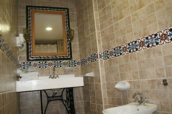 صورة الفندق 8