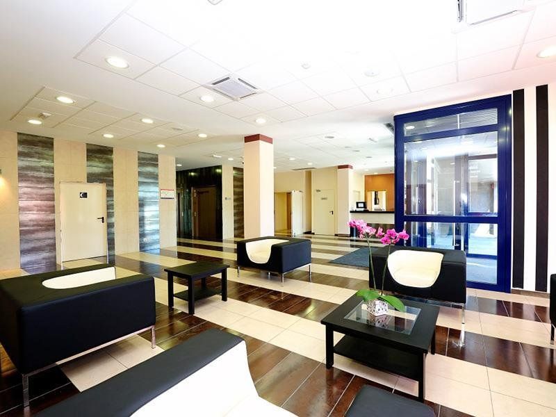 Hotel Photo 12