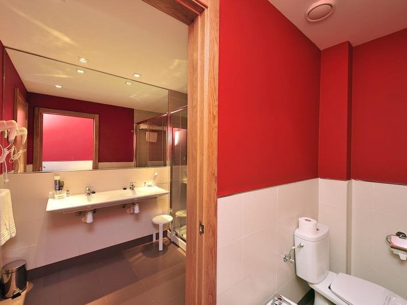 Hotel Photo 9