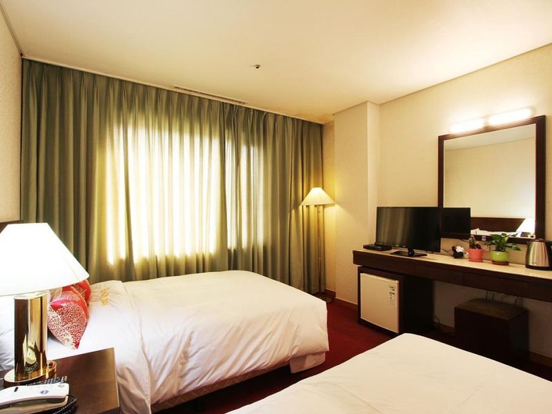 Hotel Photo 1