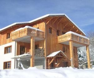 Cozy chalet with dishwasher, located in the High Vosges Le Menil France