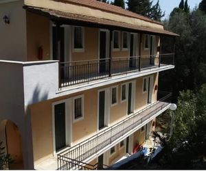 Spiros Apartments Benitses Greece