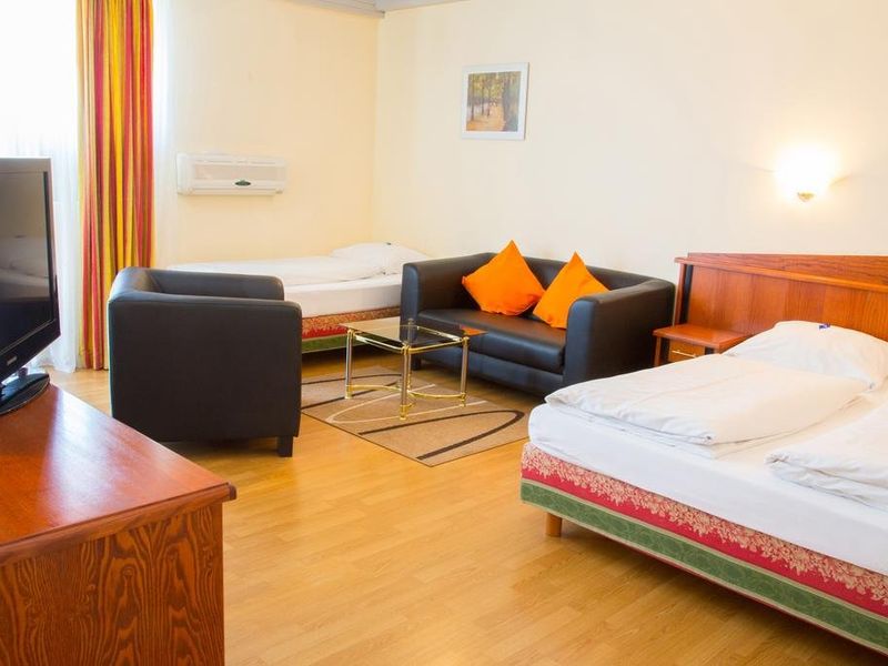 Hotel Photo 8