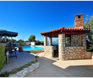 Villa Jurac Nova Poljana Croatia