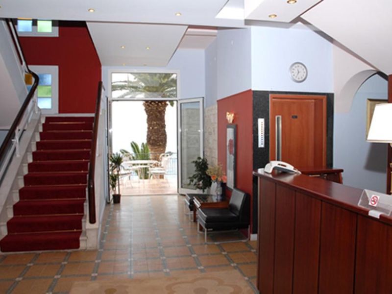 صورة الفندق 8