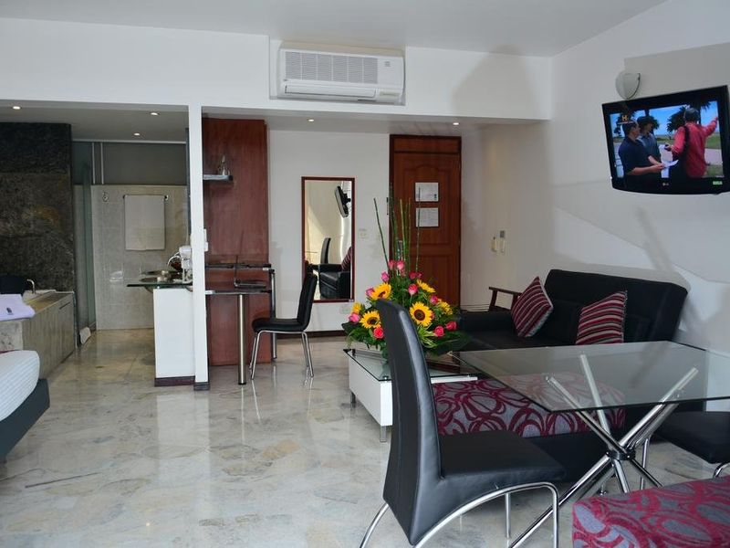 Hotel Photo 7