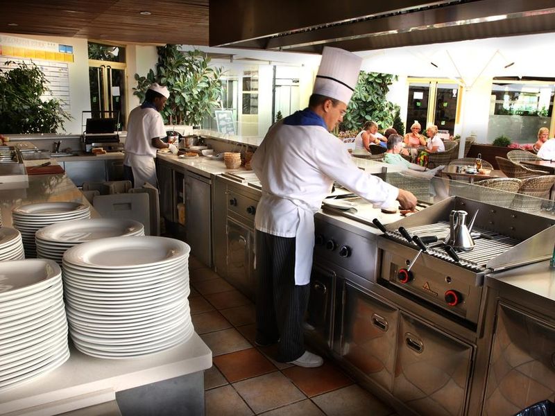 Hotel Photo 12