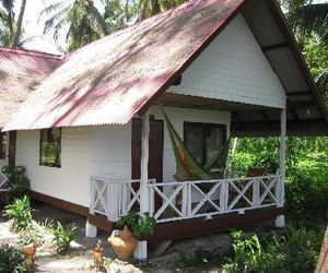 j2b bungalows @ long beach Klong Muang Thailand
