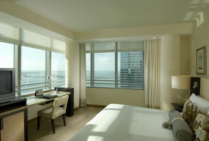 image of hotel Conrad Miami