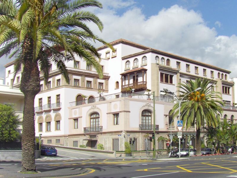 Hotel Photo 1