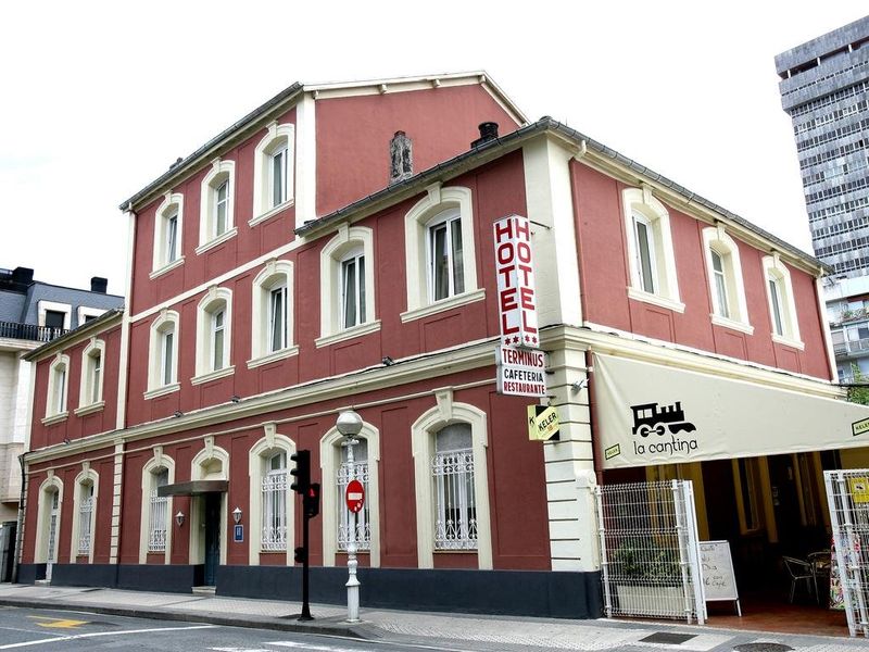 Hotel Photo 1
