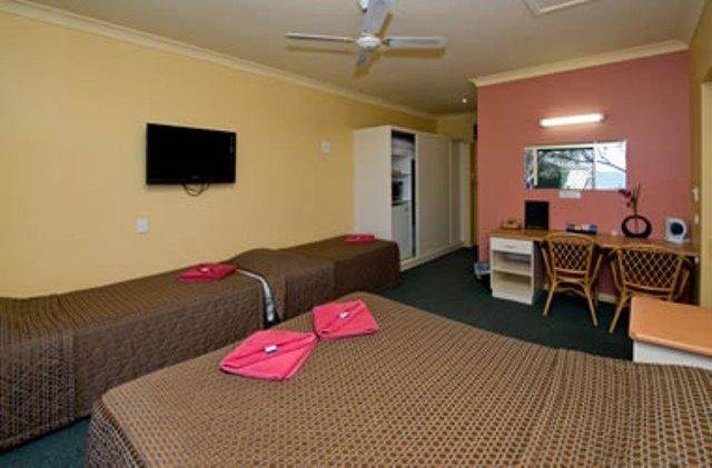Hotel Photo 12