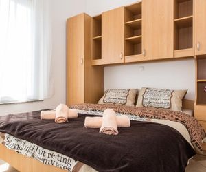 Apartments Kraljić Baska Croatia