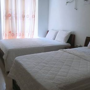 NearBy Hotel