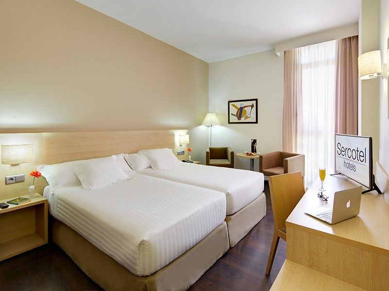 Hotel Photo 1