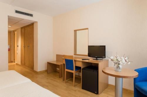 Hotel Photo 6