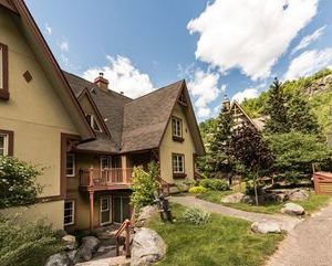 Le Plateau by Tremblant Sunstar Mont Tremblant Canada