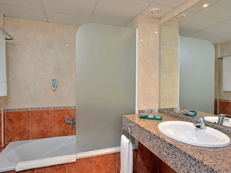 Hotel Photo 6
