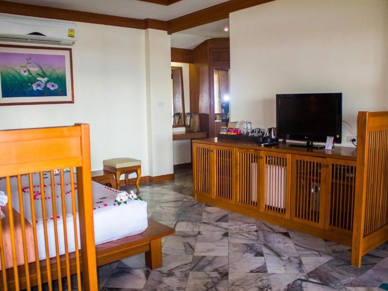 Hotel Photo 6
