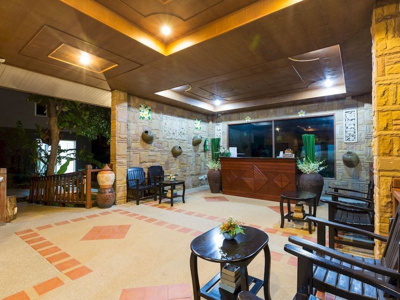 Hotel Photo 6