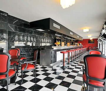 Hotel Photo 12