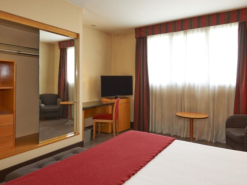 Hotel Photo 6