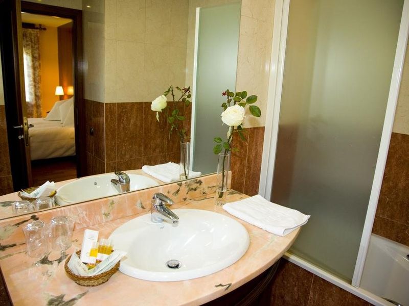 Hotel Photo 10