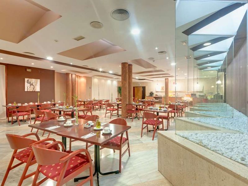 Hotel Photo 9