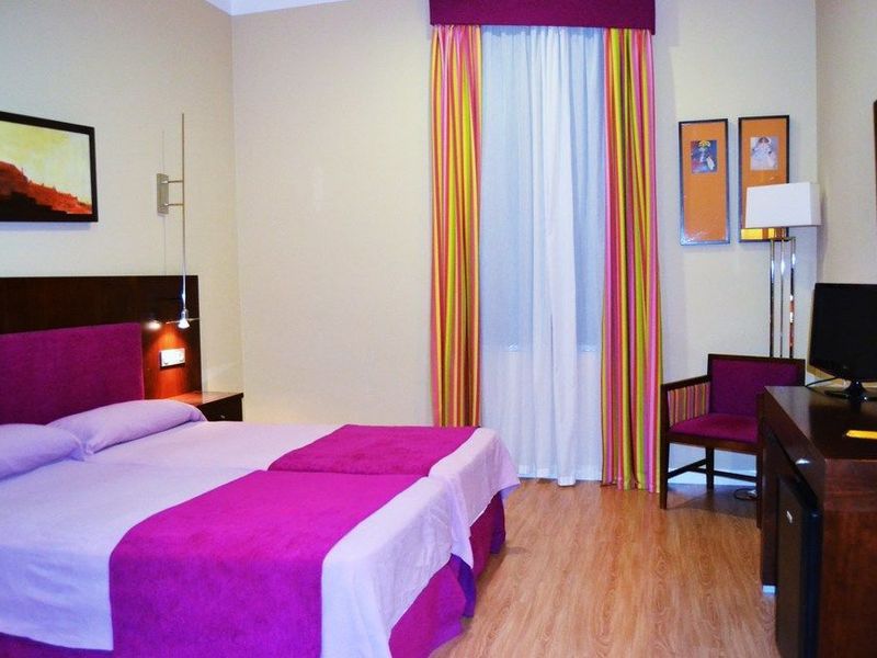 Hotel Photo 3