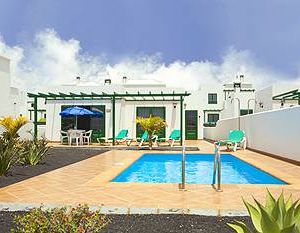 Ereza Villas Brisa Marina Playa Blanca Spain