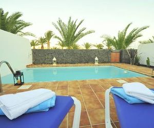 Villa Carioca Playa Blanca Spain