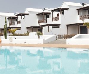 RESIDENCIAL LAURA Playa Blanca Spain