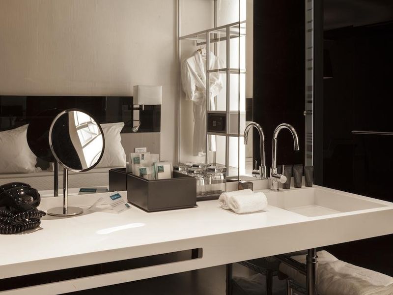 Hotel Photo 9