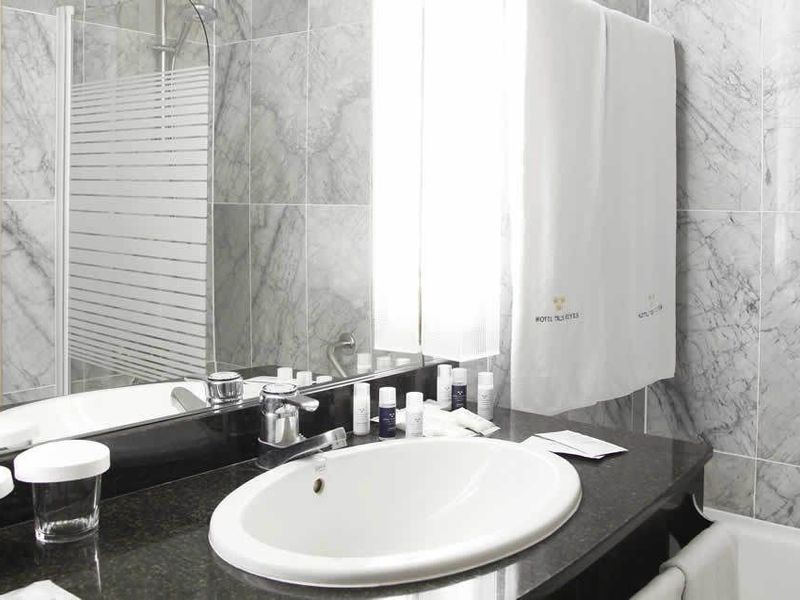 Hotel Photo 10
