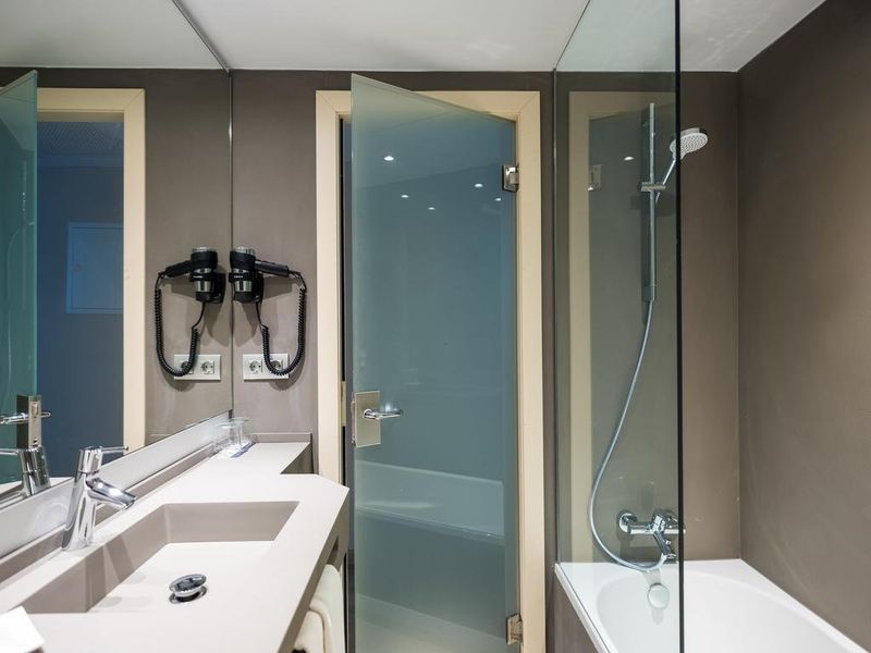 Hotel Photo 9