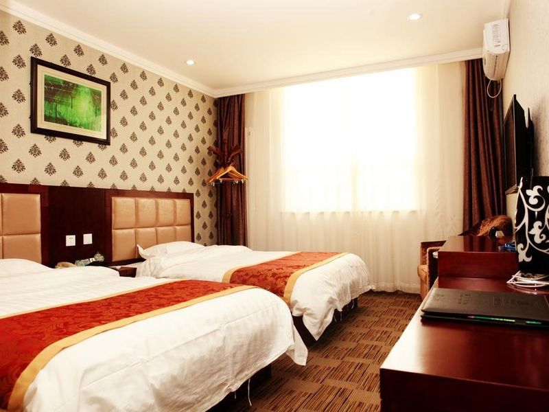 Hotel Photo 1