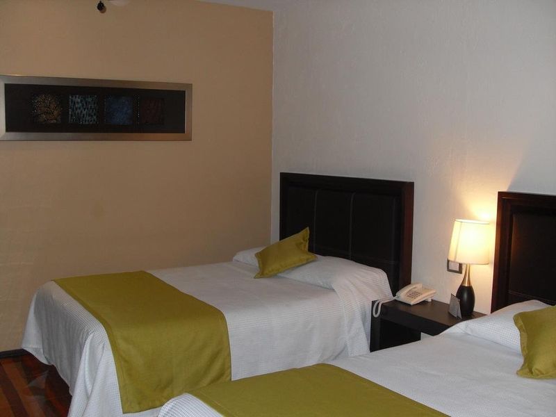 Hotel Photo 5