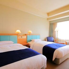 NearBy Hotel