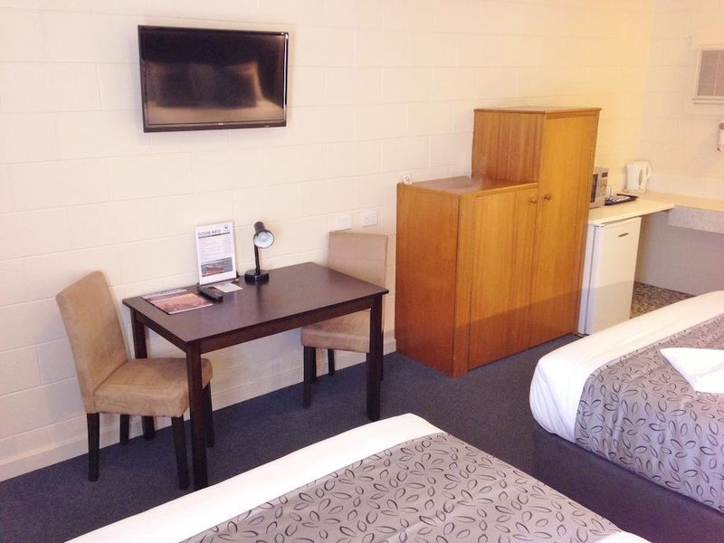 Hotel Photo 8