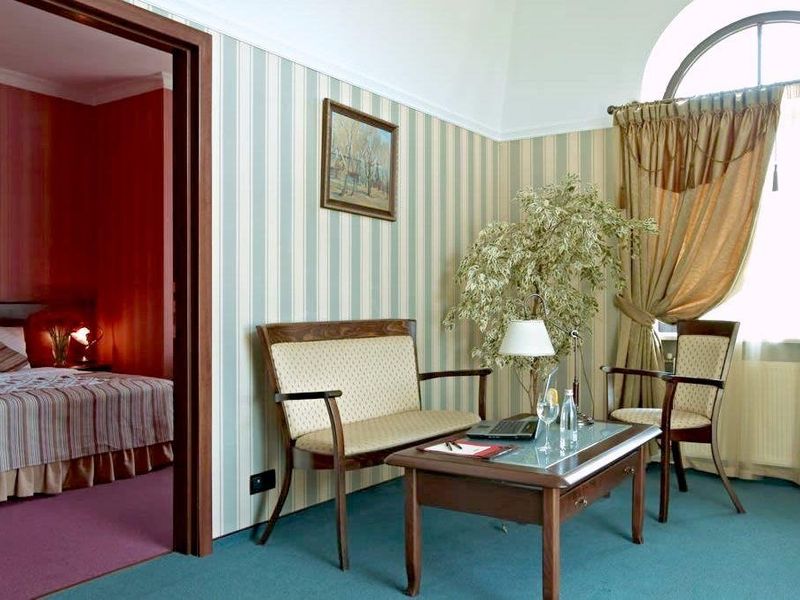 Hotel Photo 1